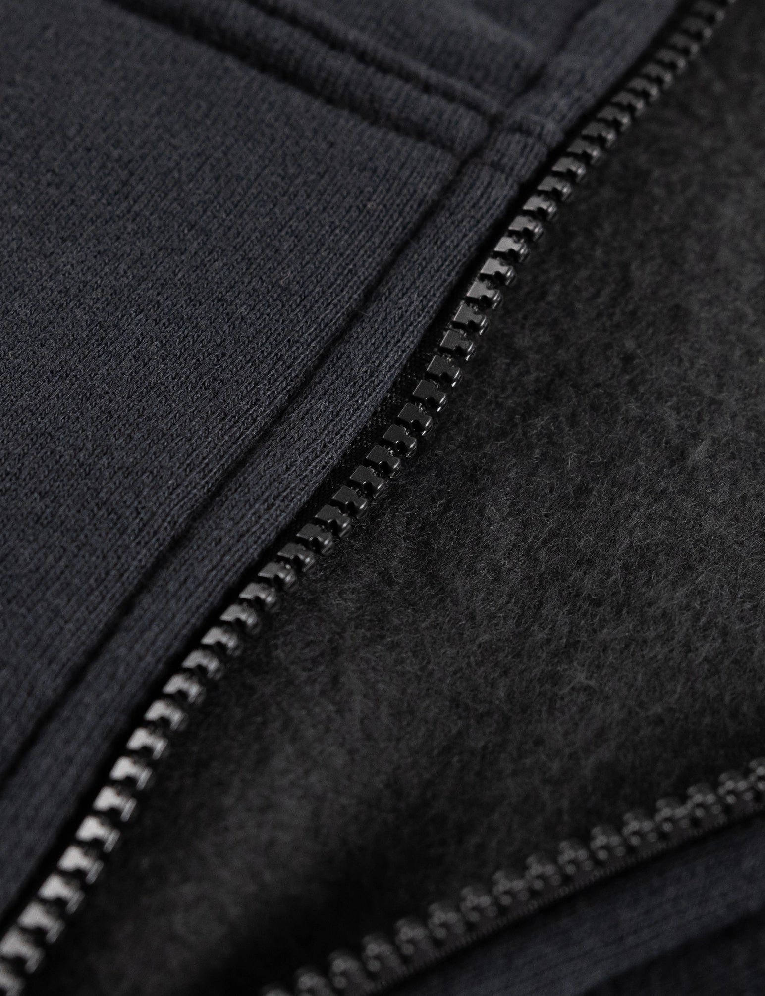 THE 100 KILO FULL-ZIP HOODIE - Image 6