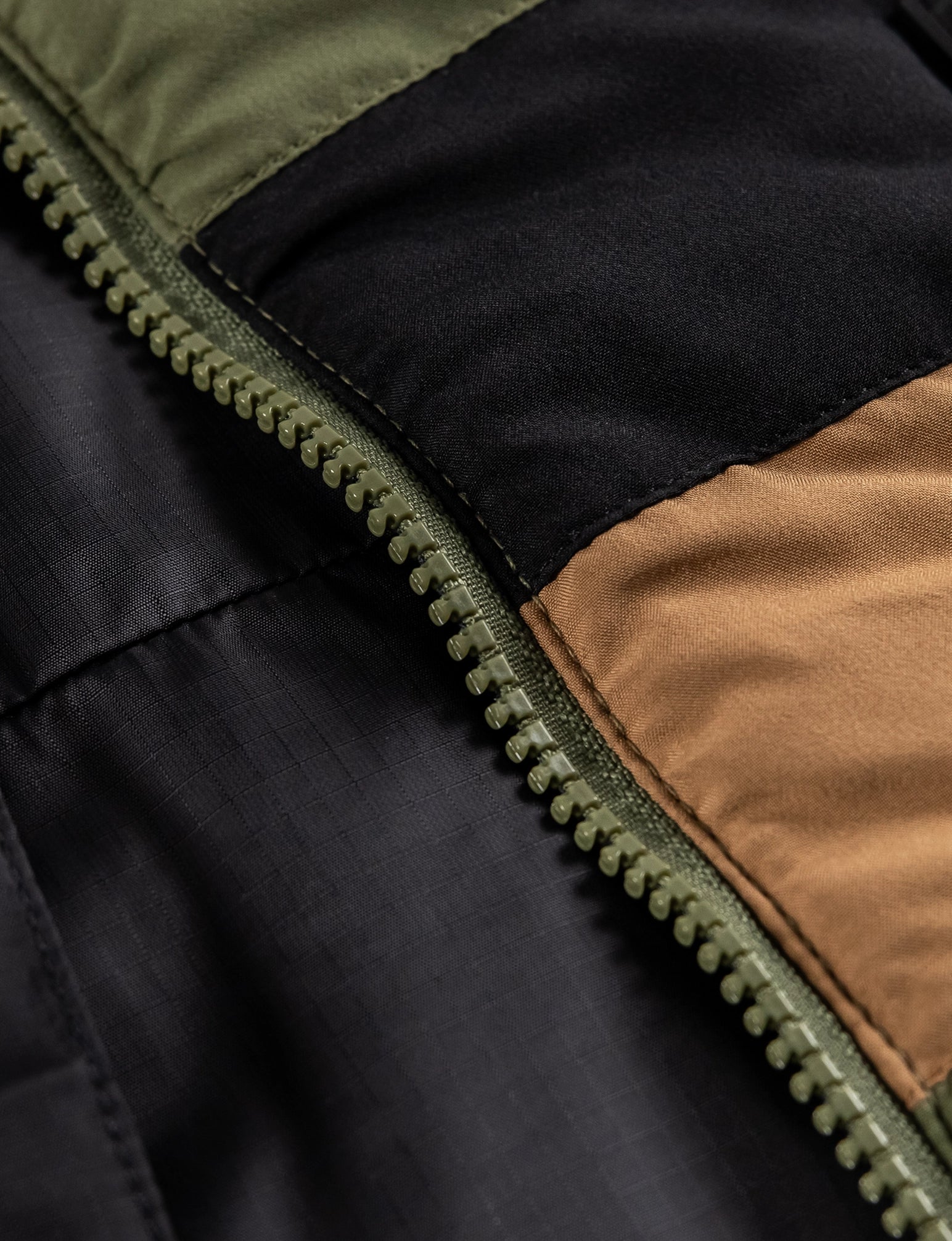 NOVALOC® INSULATED VEST - Image 19