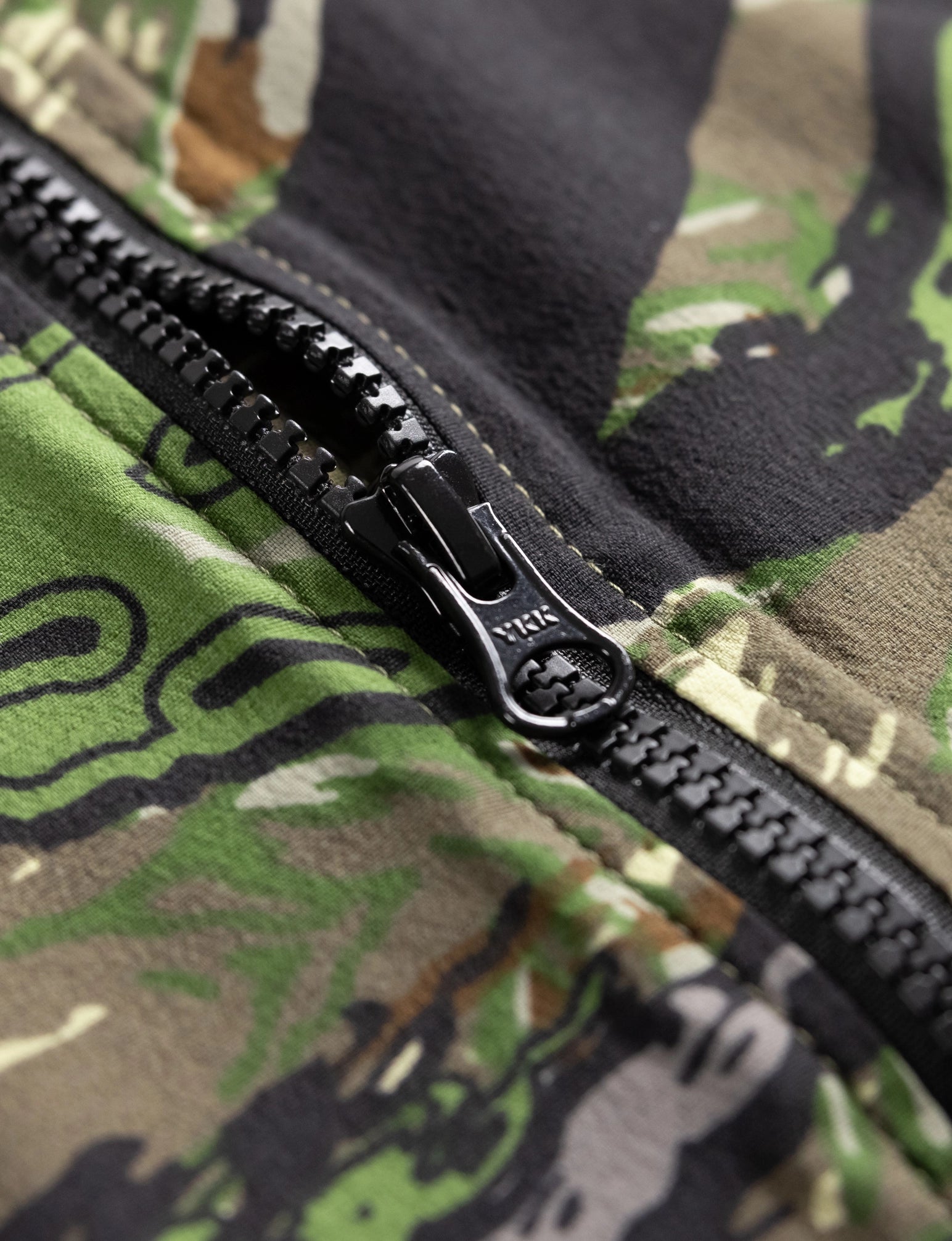 THE HEAVY HALF ZIP HOODIE - Image 46