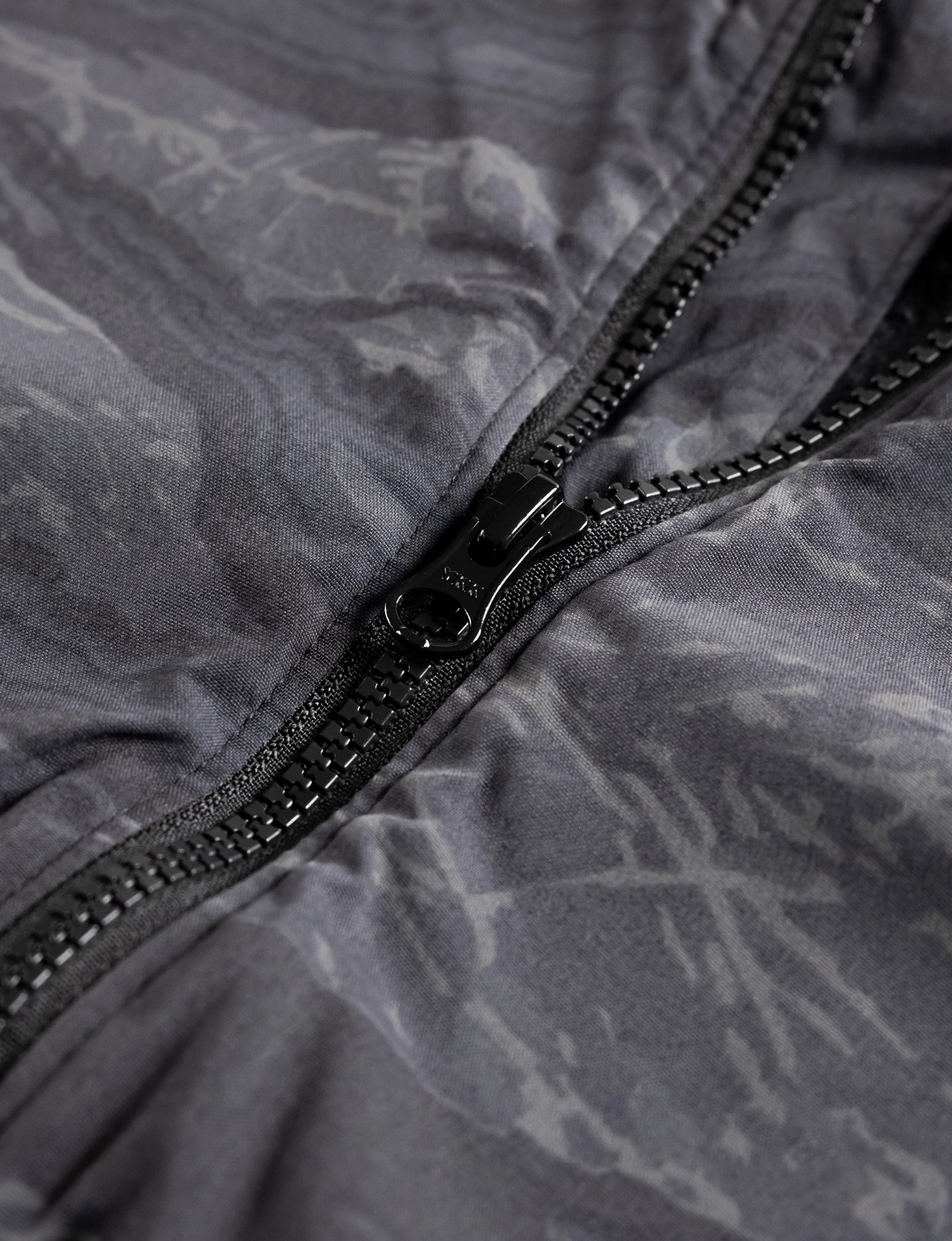THE HEAVY HALF ZIP HOODIE - Image 36