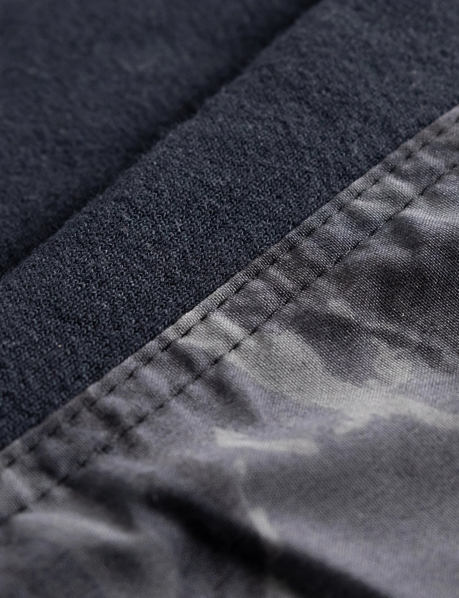 THE HEAVY HALF ZIP HOODIE - Image 38