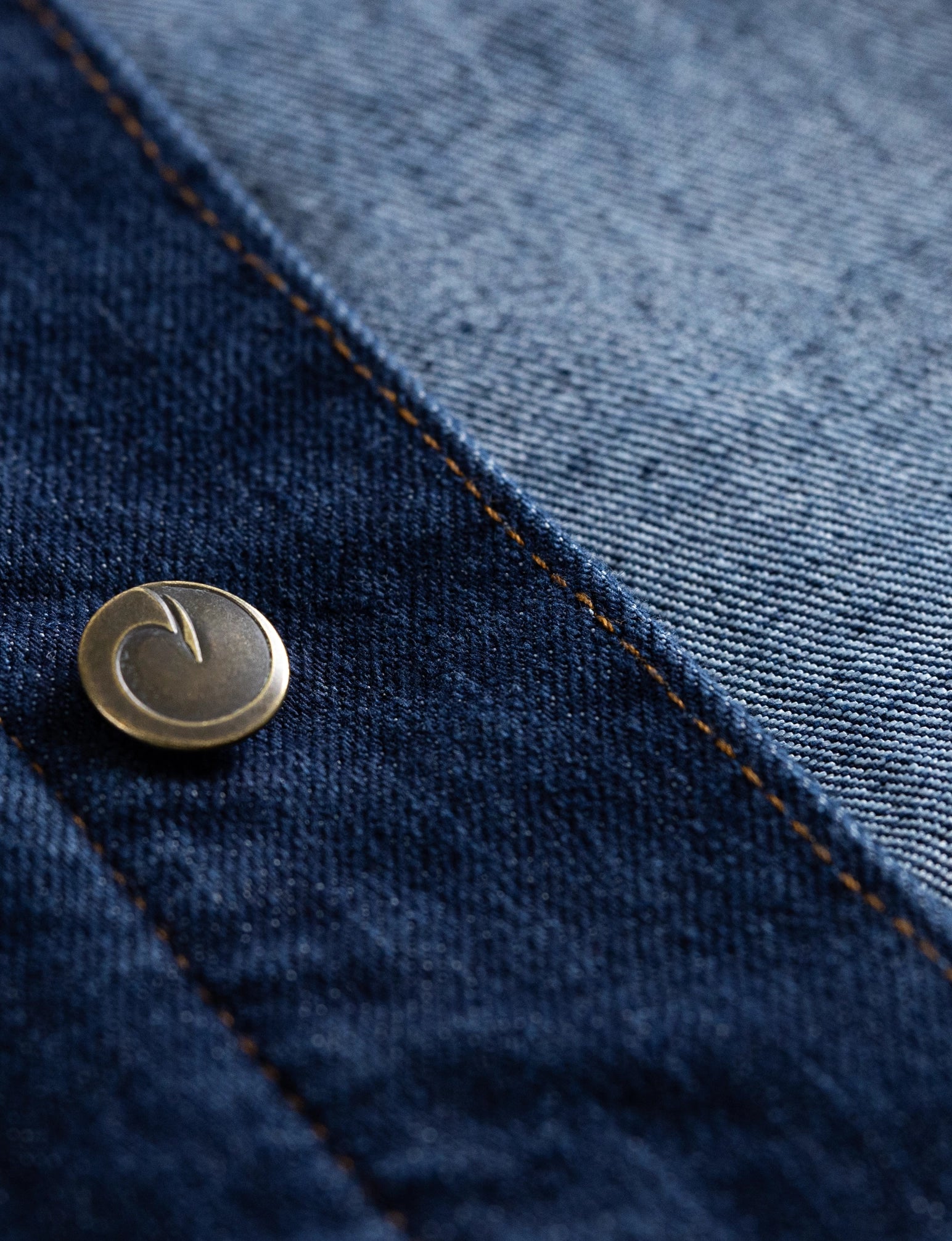 THE MAVERICK DENIM JACKET - Image 10